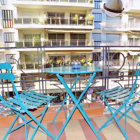 Daire Riviera - Buffa-centre Avec Terrasse Et Balcon *
